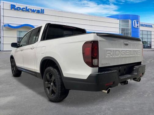 2025 Honda Ridgeline Black