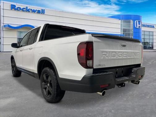 2025 Honda Ridgeline Black