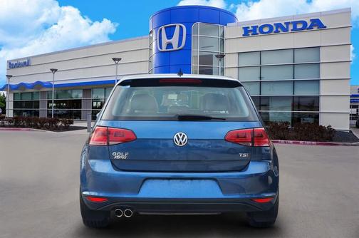 2017 Volkswagen Golf TSI S 4-Door