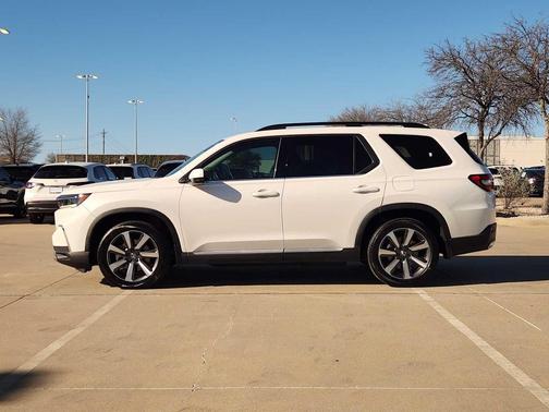 2024 Honda Pilot Touring 8-Passenger