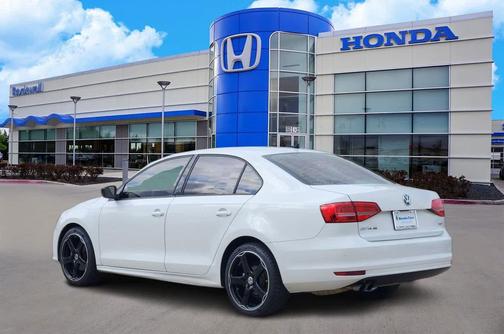 2015 Volkswagen Jetta 1.8T SE