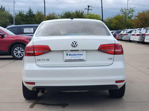 2015 Volkswagen Jetta 1.8T SE