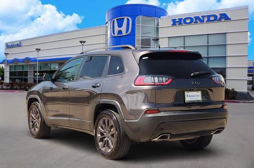 Granite Crystal Metallic Clearcoat 2021 Jeep Cherokee 80th Anniversary FWD