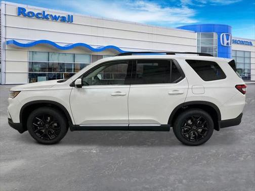 2025 Honda Pilot Touring 8-Passenger