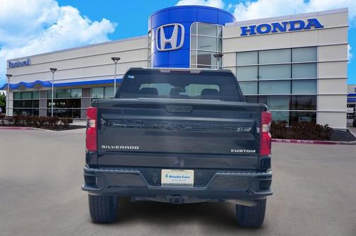 2024 Chevrolet Silverado 1500 Custom