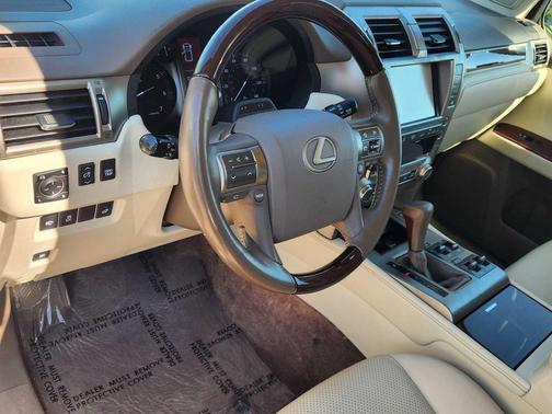 2019 Lexus GX 460 Luxury