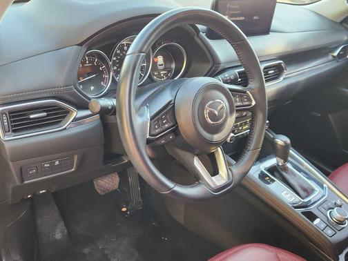 2023 Mazda CX-5 Carbon Edition