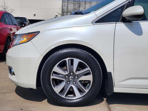 2014 Honda Odyssey Touring