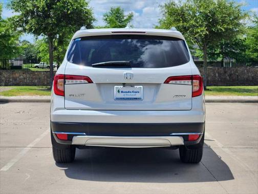 2020 Honda Pilot Touring 8-Passenger