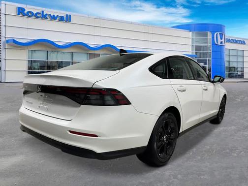 2025 Honda Accord Sport SE 1.5T