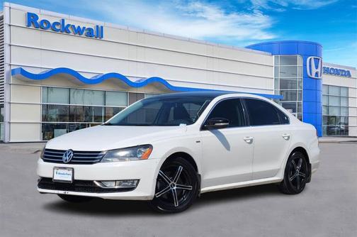 2015 Volkswagen Passat 1.8T Auto Sport