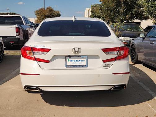 2022 Honda Accord Touring 2.0T