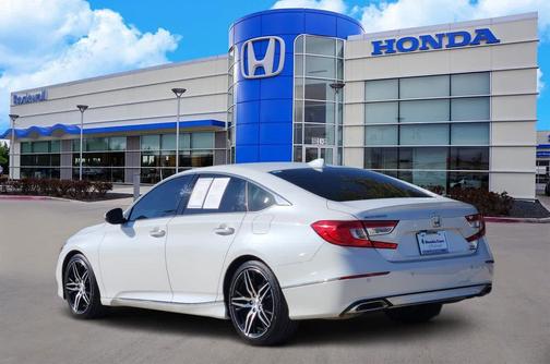 2022 Honda Accord Touring 2.0T