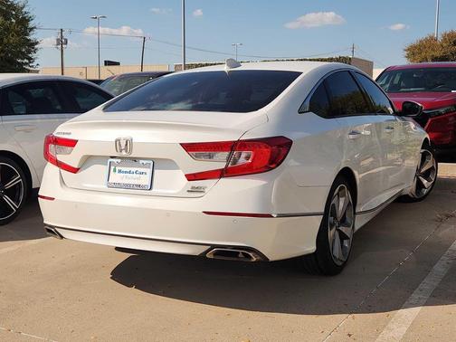 2022 Honda Accord Touring 2.0T