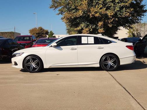 2022 Honda Accord Touring 2.0T