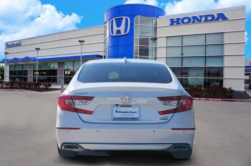 2022 Honda Accord Touring 2.0T