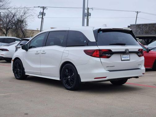 2023 Honda Odyssey Sport