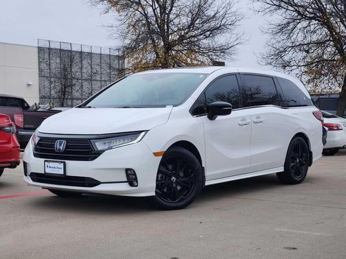 2023 Honda Odyssey Sport