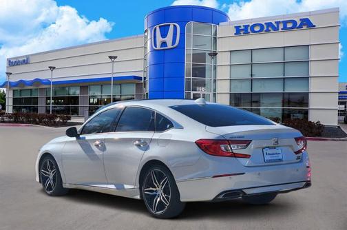 2022 Honda Accord Touring 2.0T