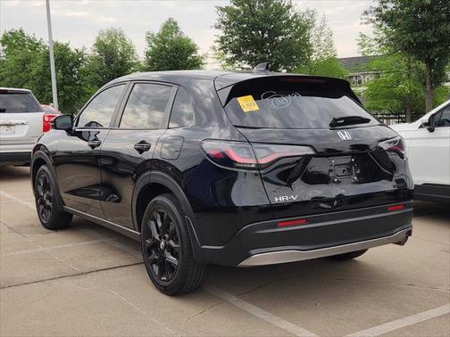 2023 Honda HR-V 2WD Sport