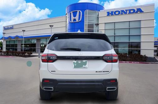 2025 Honda Pilot Black Edition