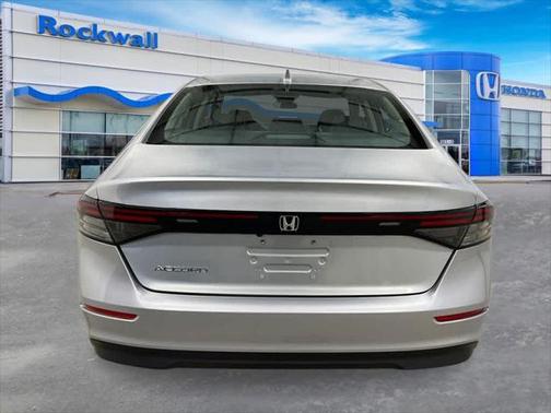 2025 Honda Accord LX 1.5T