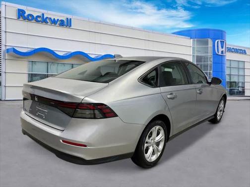 2025 Honda Accord LX 1.5T