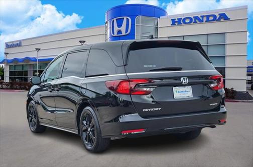 2024 Honda Odyssey Sport