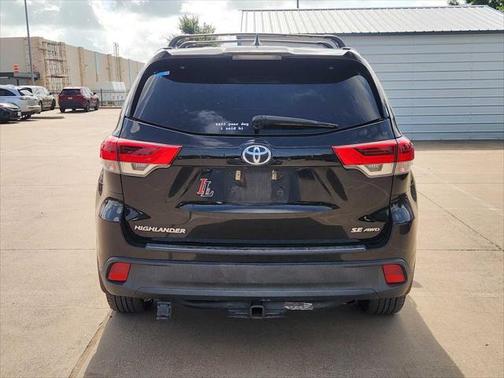 2018 Toyota Highlander SE