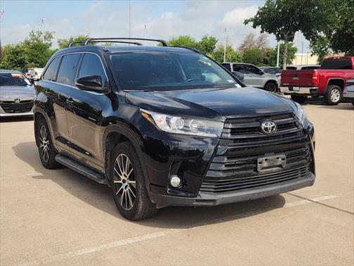 2018 Toyota Highlander SE