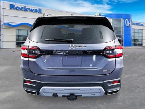 2025 Honda Pilot Touring 8-Passenger