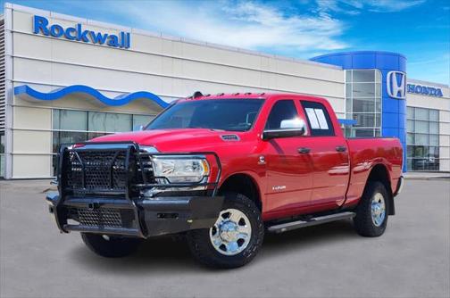2021 RAM 2500 Tradesman Crew Cab 4x4 6'4' Box