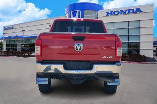 2021 RAM 2500 Tradesman Crew Cab 4x4 6'4' Box