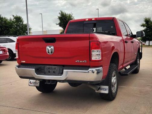 2021 RAM 2500 Tradesman Crew Cab 4x4 6'4' Box