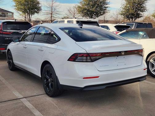 2025 Honda Accord Sport SE 1.5T