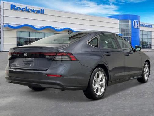 2025 Honda Accord LX 1.5T
