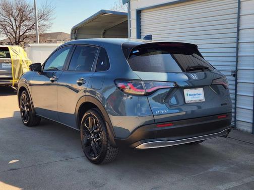 2023 Honda HR-V 2WD Sport