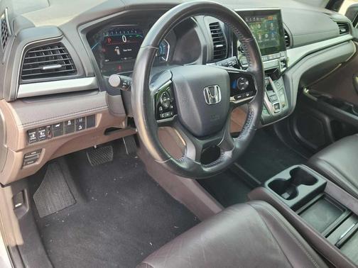 Lunar Silver Metallic 2019 Honda Odyssey EX-L