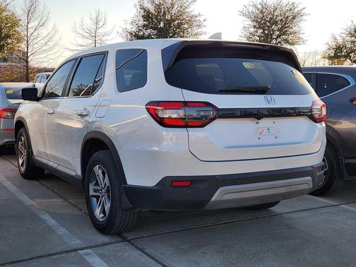 2023 Honda Pilot 2WD EX-L 7 Passenger