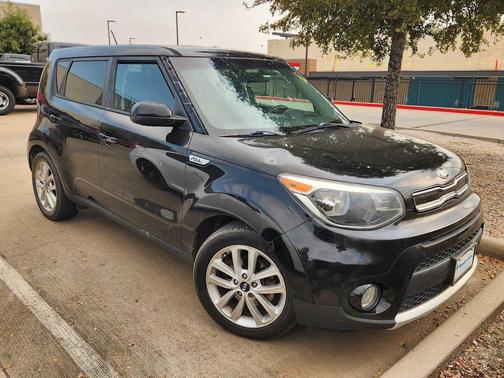 2017 Kia Soul +