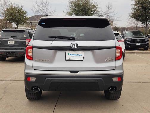 2019 Honda Passport Elite