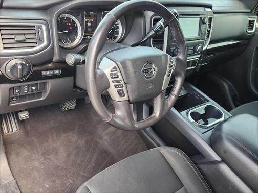 2019 Nissan Titan SV