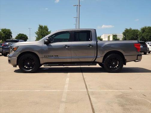 2019 Nissan Titan SV