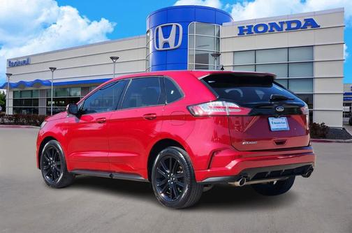 2020 Ford Edge ST