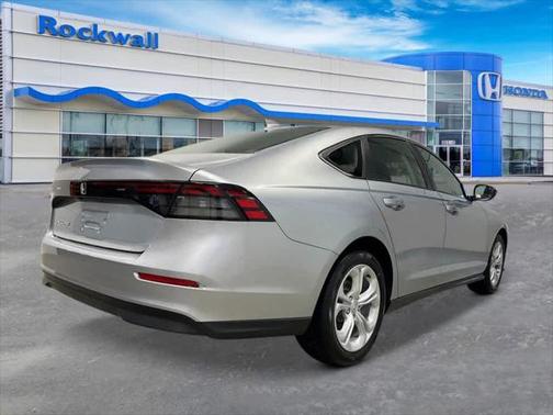 2025 Honda Accord LX 1.5T