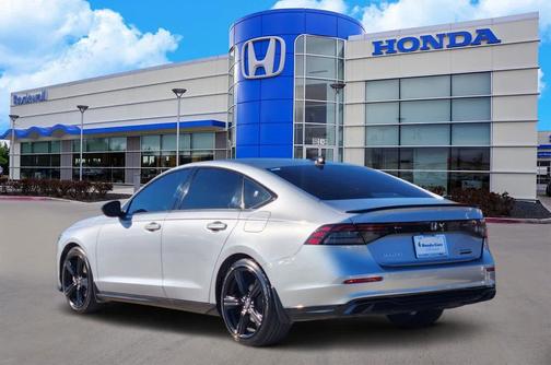 2023 Honda Accord Hybrid Base