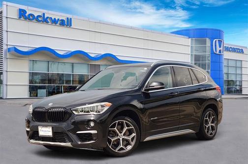 Black Sapphire Metallic 2016 BMW X1 xDrive 28i