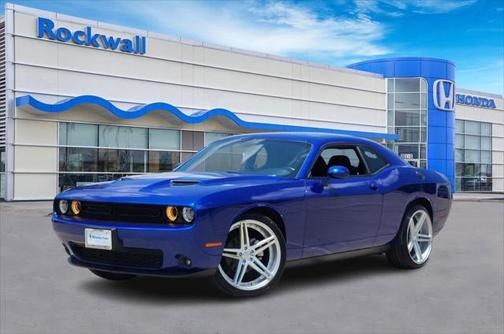 2021 Dodge Challenger SXT