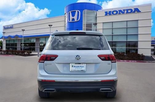 2018 Volkswagen Tiguan 2.0T SE