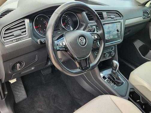 2018 Volkswagen Tiguan 2.0T SE